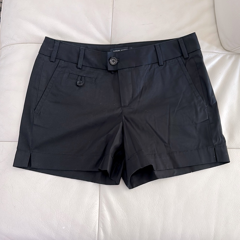 Banana Republic shorts, black size 4. Martin fit, cotton/spandex